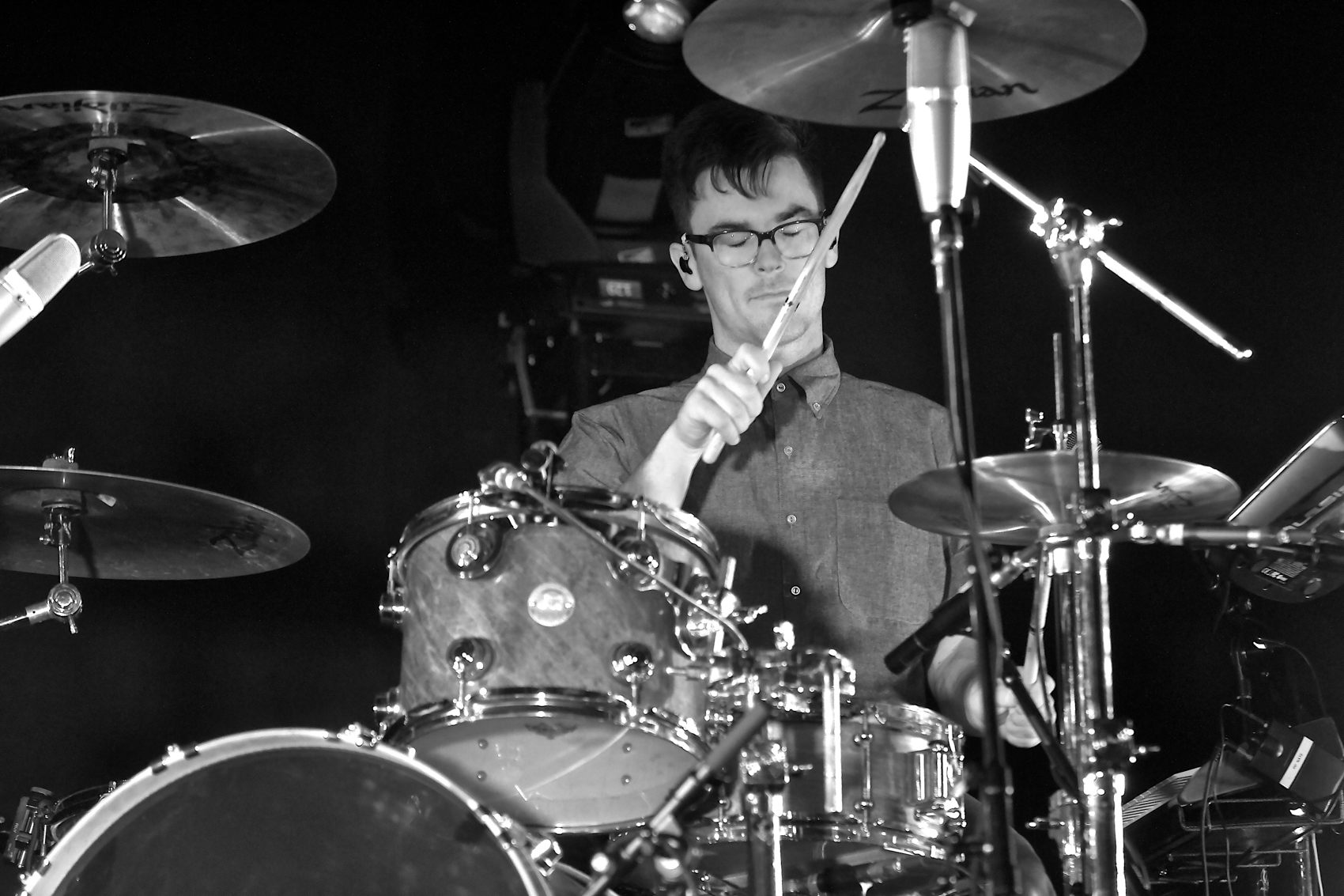 Gossamer Tour
Electric Factory
Philadelphia, Pa
November 29, 2012


DerekBrad.com